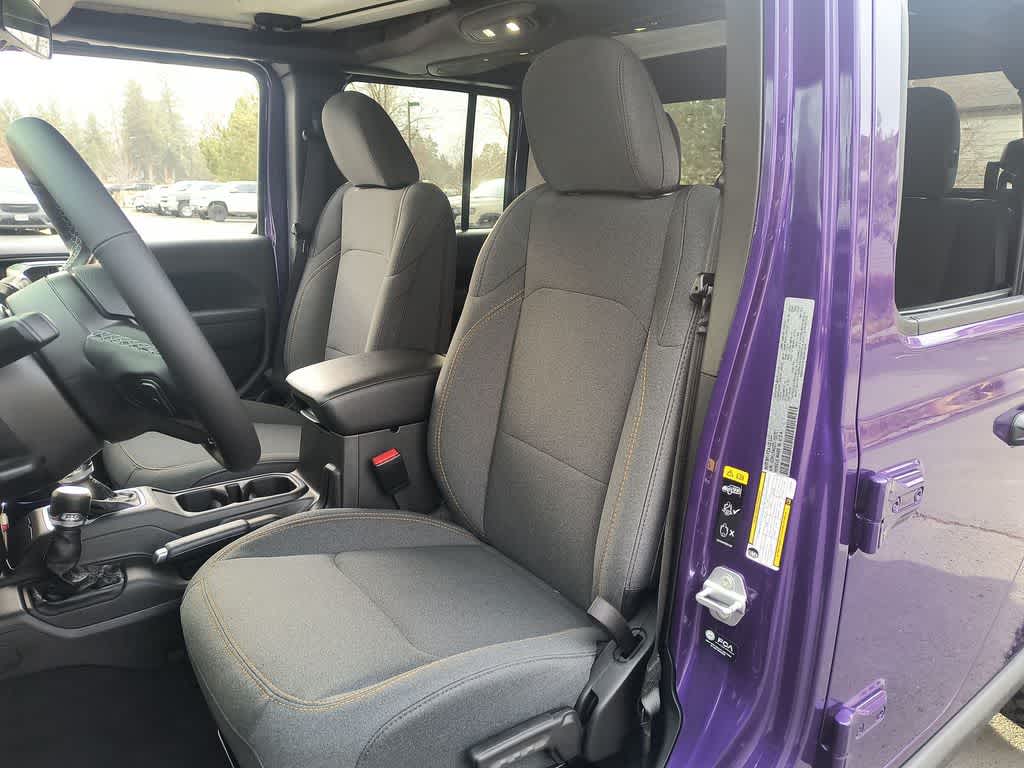 Thumbnail: 2026 Jeep Gladiator - 11