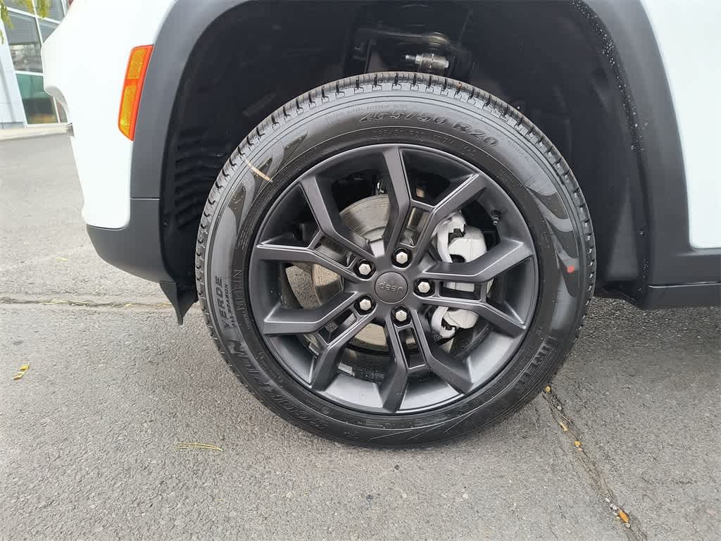 Thumbnail: 2025 Jeep Grand Cherokee - 10