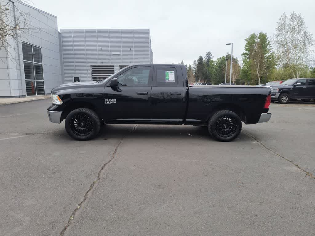 Thumbnail: 2019 RAM 1500 Classic - 2