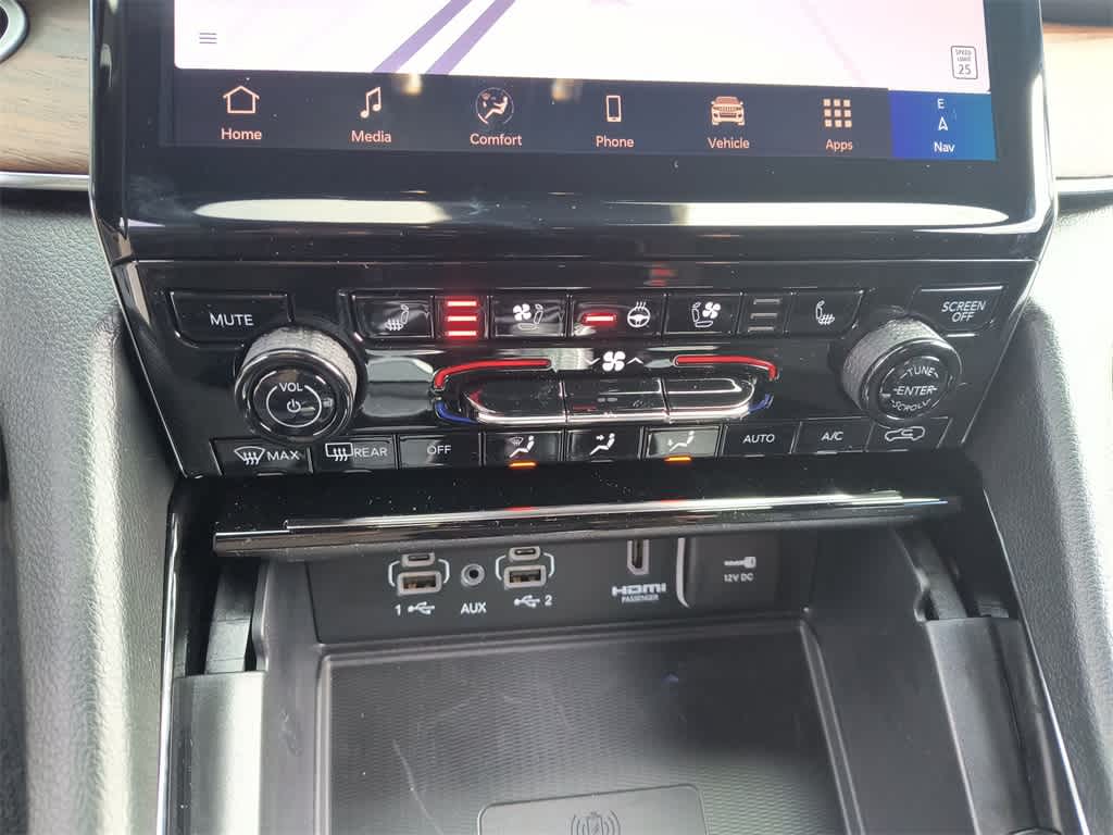 Thumbnail: 2025 Jeep Grand Cherokee - 19