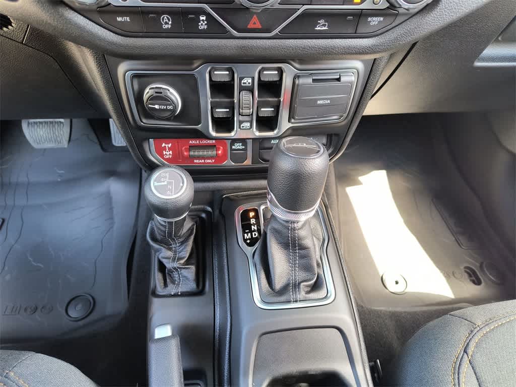 Thumbnail: 2025 Jeep Gladiator - 20