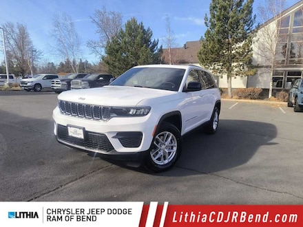 2026 Jeep Grand Cherokee LAREDO X 4X4 Sport Utility