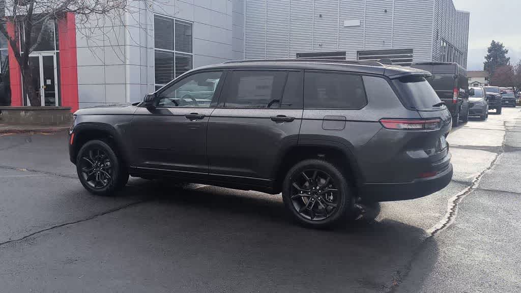 Thumbnail: 2025 Jeep Grand Cherokee L - 6