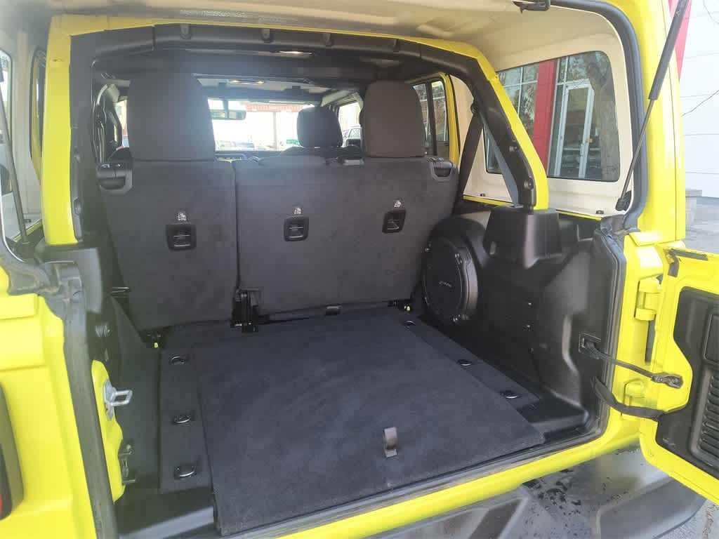 Thumbnail: 2023 Jeep Wrangler - 23