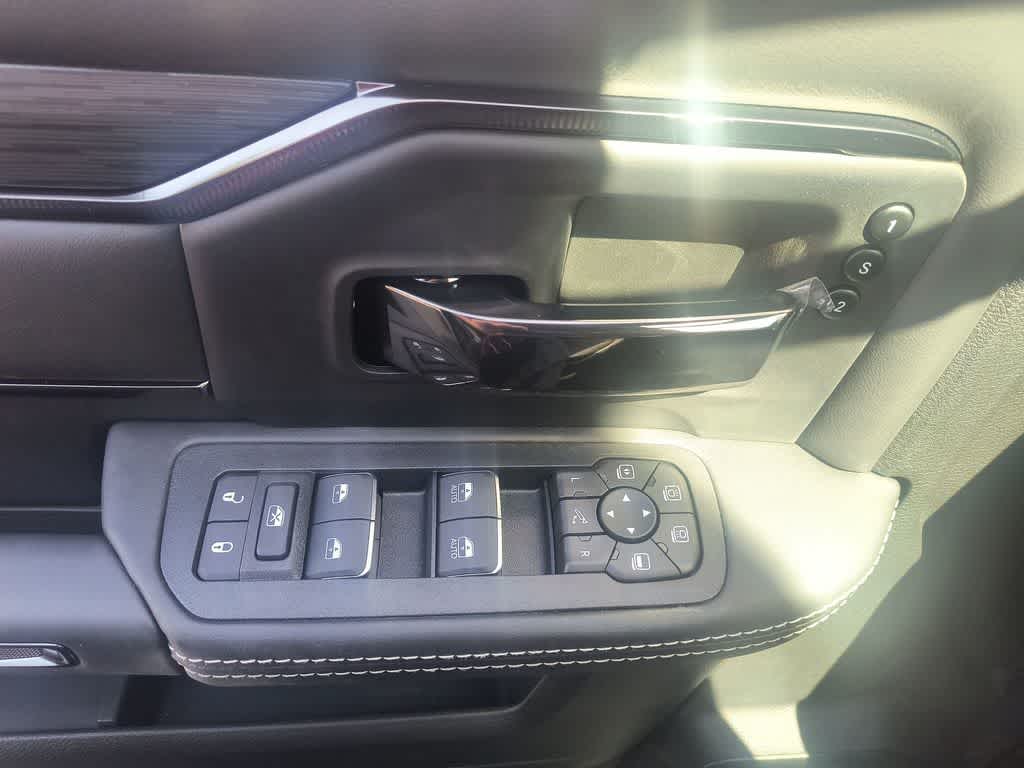 Thumbnail: 2026 RAM 2500 - 13