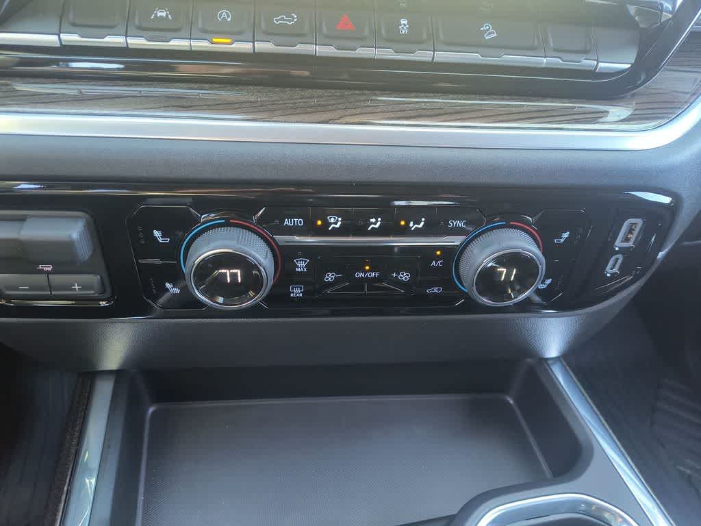 Thumbnail: 2025 Chevrolet Silverado 1500 - 19