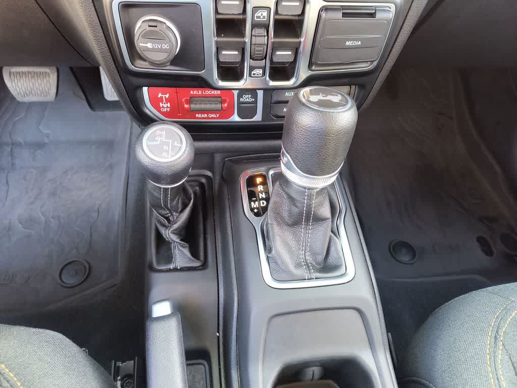 Thumbnail: 2024 Jeep Wrangler - 19