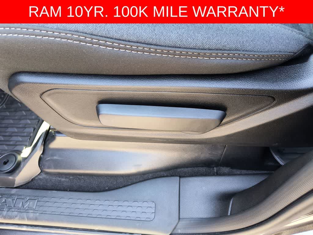 Thumbnail: 2026 RAM 1500 - 12