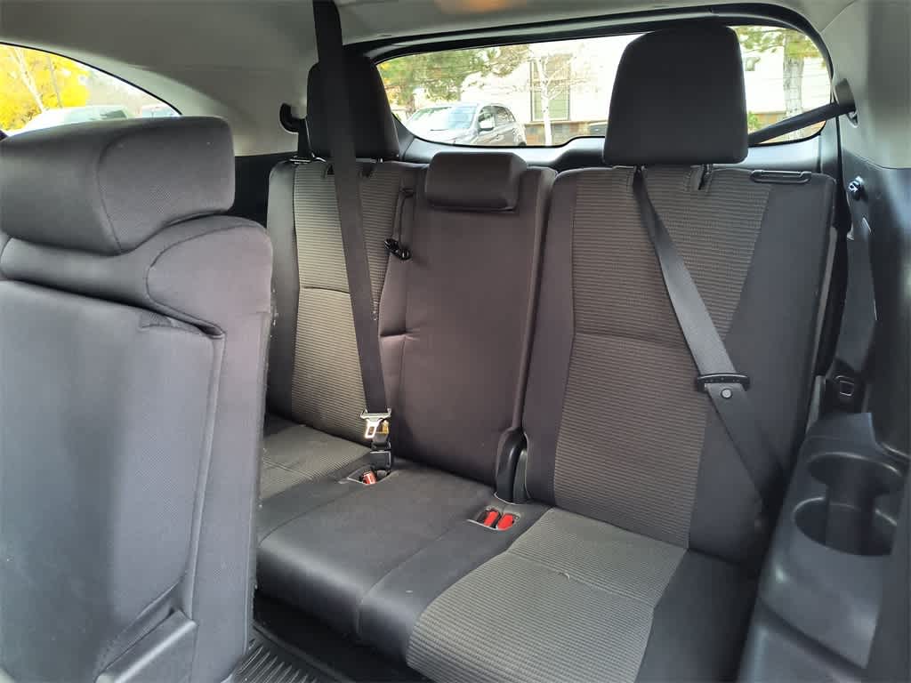 Thumbnail: 2022 Toyota Highlander - 22