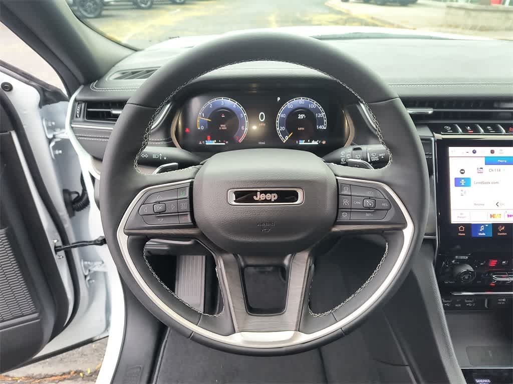 Thumbnail: 2025 Jeep Grand Cherokee - 14