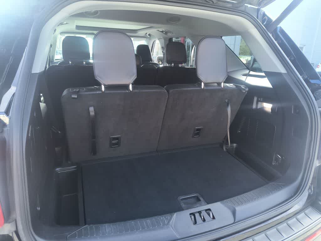 Thumbnail: 2022 Ford Explorer - 25