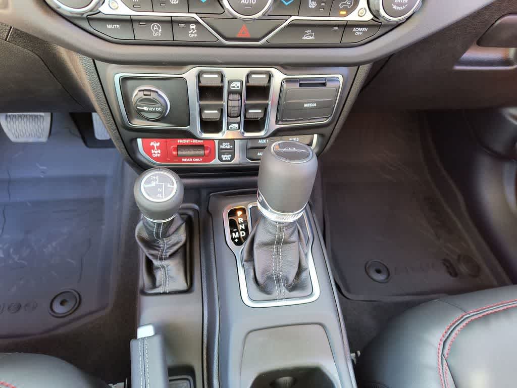 Thumbnail: 2025 Jeep Gladiator - 20