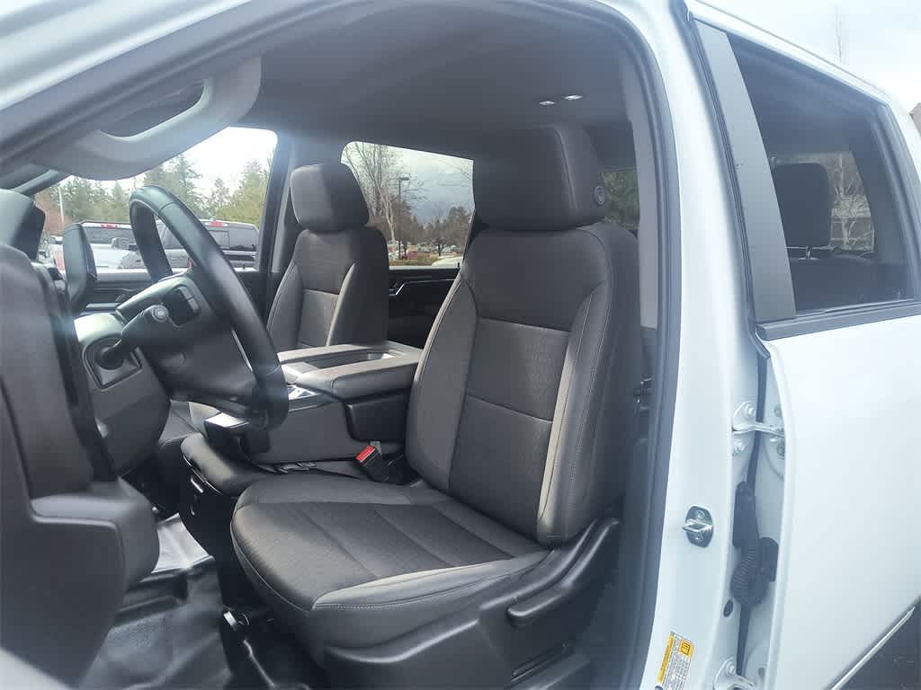 Thumbnail: 2024 Chevrolet Silverado 3500 - 11