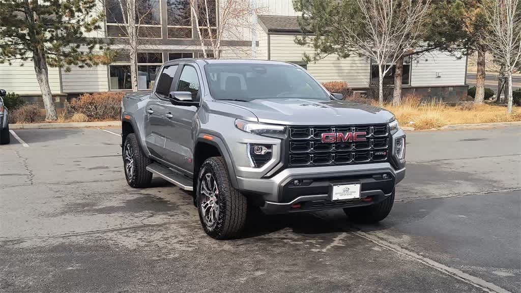 Thumbnail: 2025 GMC Canyon - 3