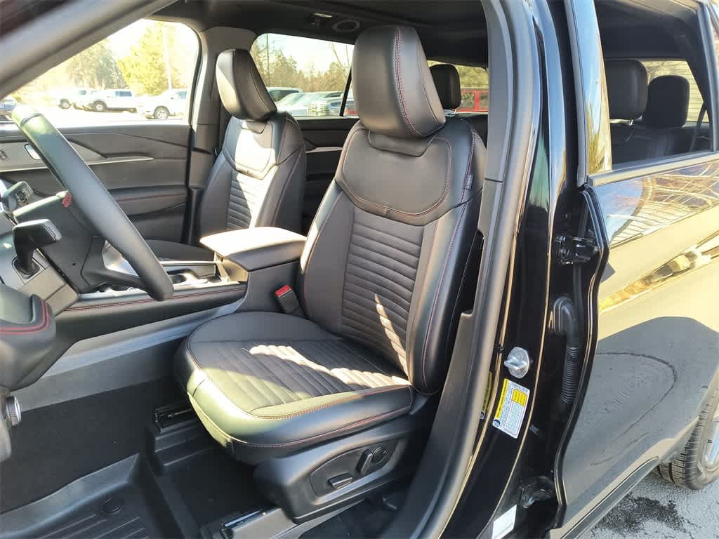 Thumbnail: 2025 Ford Explorer - 11