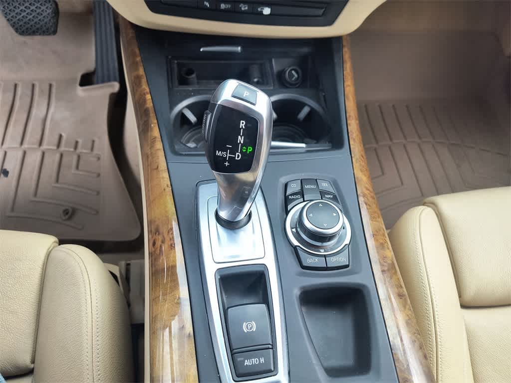 Thumbnail: 2010 BMW X5 - 20