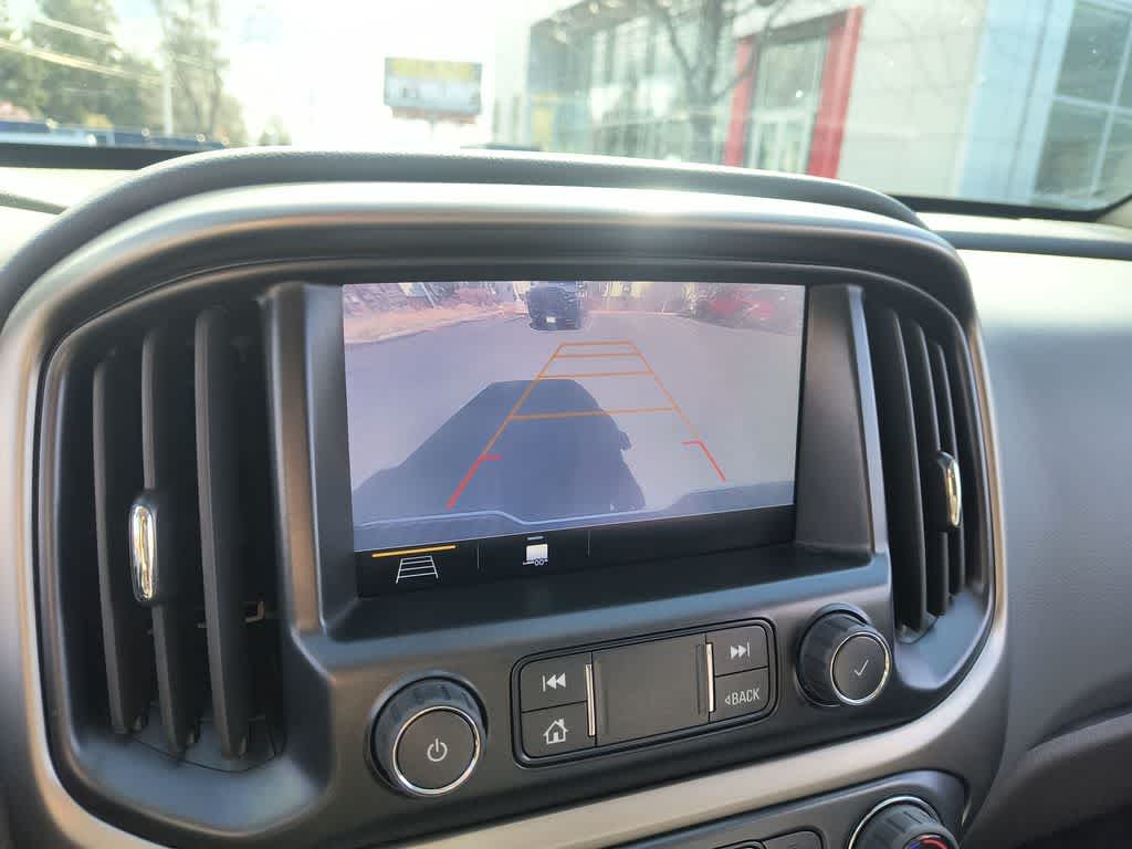 Thumbnail: 2022 Chevrolet Colorado - 17