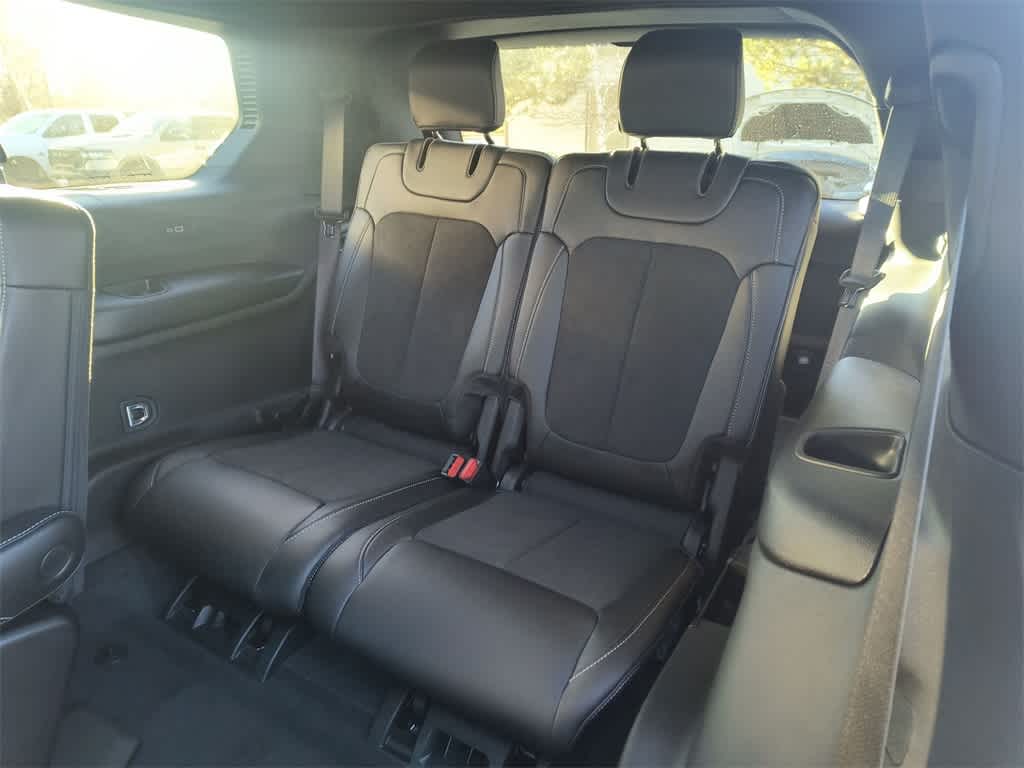 Thumbnail: 2025 Jeep Grand Cherokee - 22