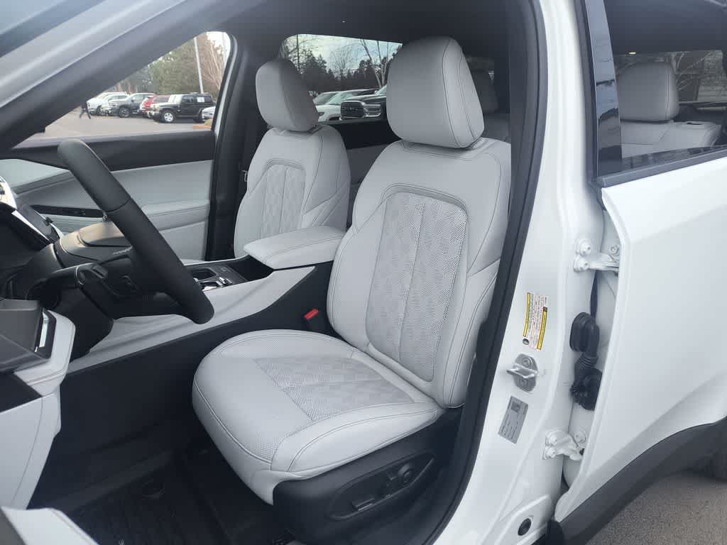 Thumbnail: 2026 Jeep Cherokee - 11