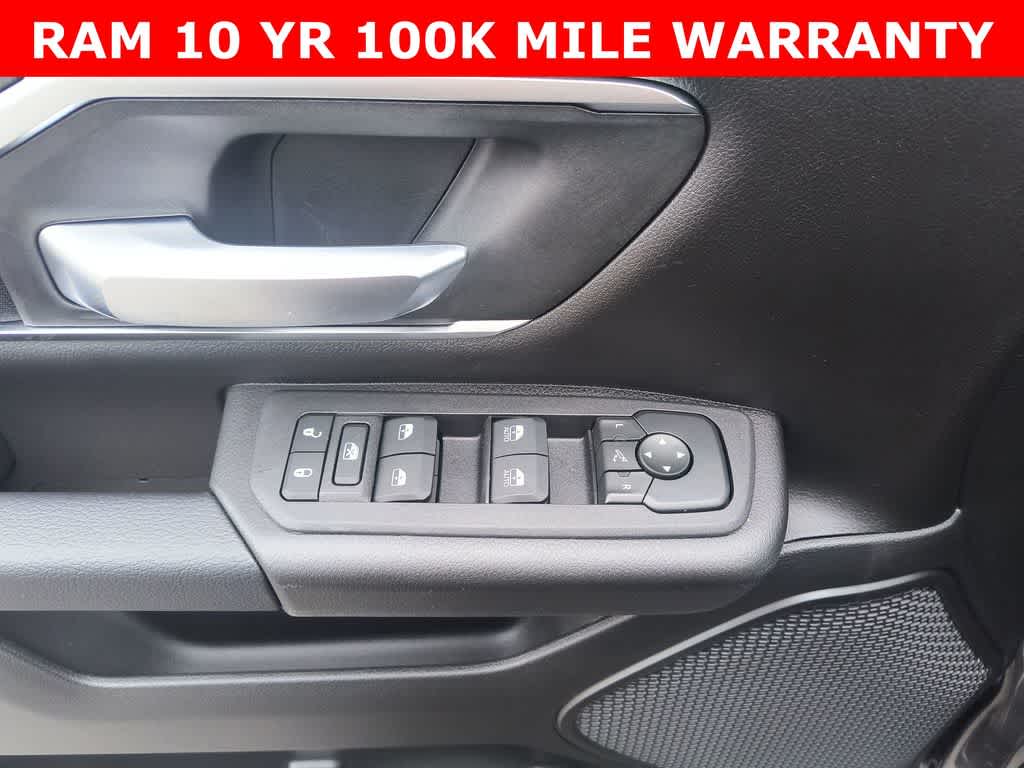 Thumbnail: 2026 RAM 1500 - 13