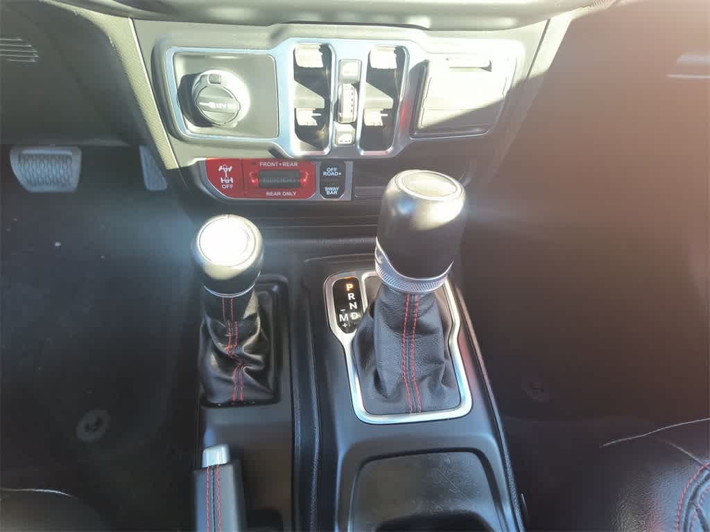 Thumbnail: 2020 Jeep Gladiator - 20