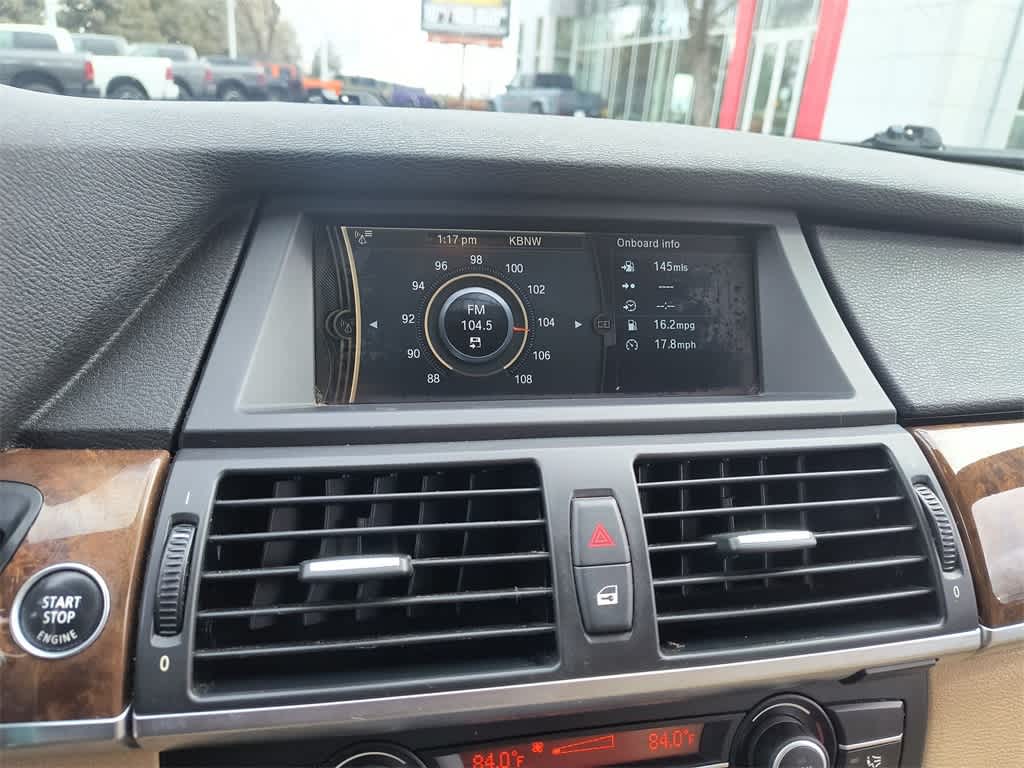 Thumbnail: 2010 BMW X5 - 16