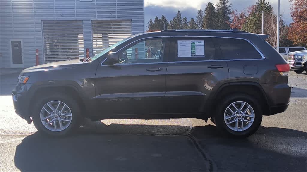 Thumbnail: 2017 Jeep Grand Cherokee - 5