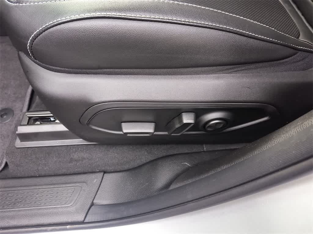 Thumbnail: 2025 Jeep Grand Cherokee - 12