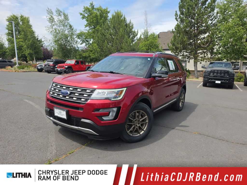 Thumbnail: 2017 Ford Explorer - 1