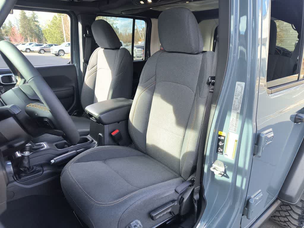 Thumbnail: 2024 Jeep Wrangler - 11