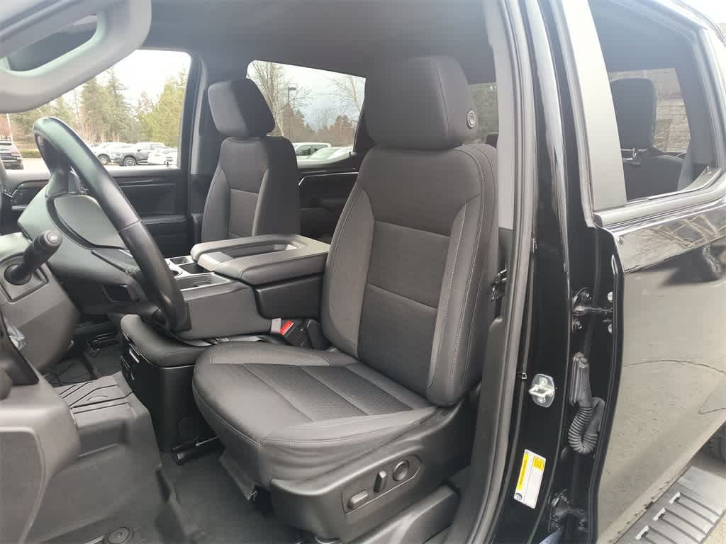 Thumbnail: 2022 Chevrolet Silverado 1500 - 11