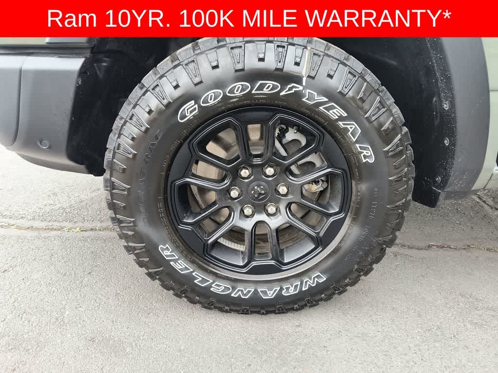 Thumbnail: 2026 RAM 1500 - 10