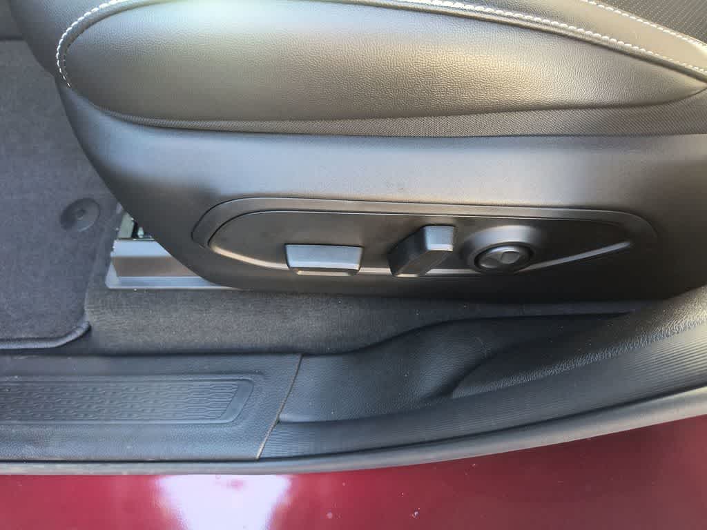 Thumbnail: 2025 Jeep Grand Cherokee - 12