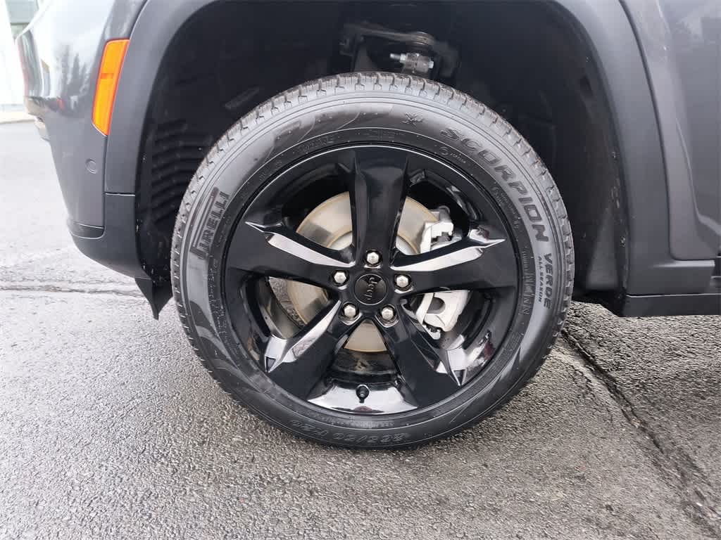 Thumbnail: 2025 Jeep Grand Cherokee - 10