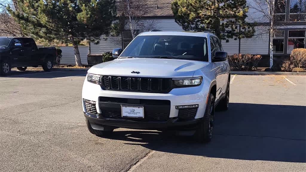 Thumbnail: 2025 Jeep Grand Cherokee L - 4