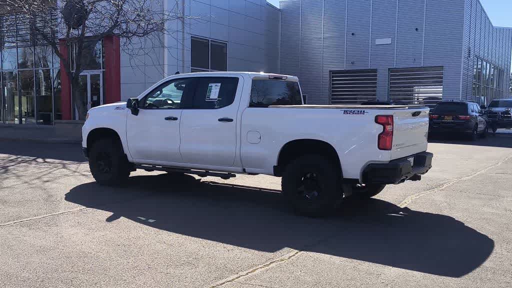 Thumbnail: 2025 Chevrolet Silverado 1500 - 6