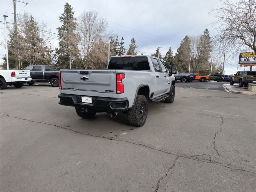 Thumbnail: 2025 Chevrolet Silverado 2500 - 6