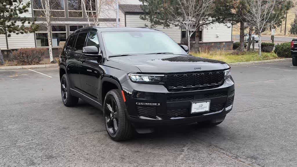 Thumbnail: 2025 Jeep Grand Cherokee L - 3