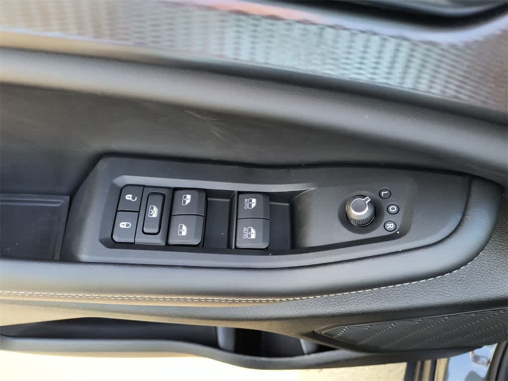 Thumbnail: 2025 Jeep Grand Cherokee - 13