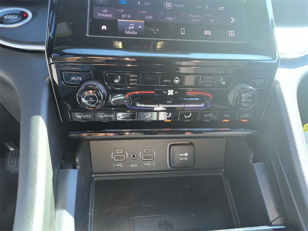 Thumbnail: 2025 Jeep Grand Cherokee - 18