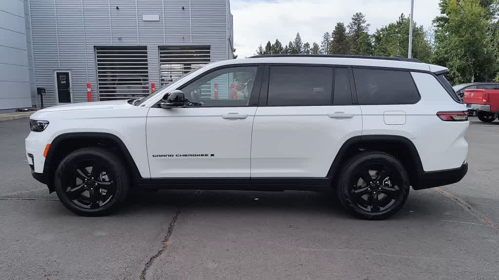 Thumbnail: 2025 Jeep Grand Cherokee L - 5