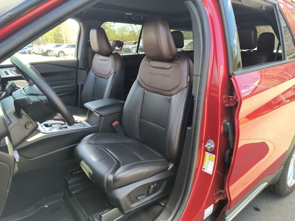 Thumbnail: 2022 Ford Explorer - 11