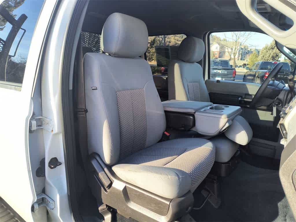 Thumbnail: 2016 Ford Econoline - 22