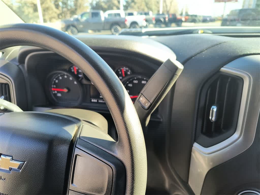 Thumbnail: 2024 Chevrolet Silverado 3500 - 19