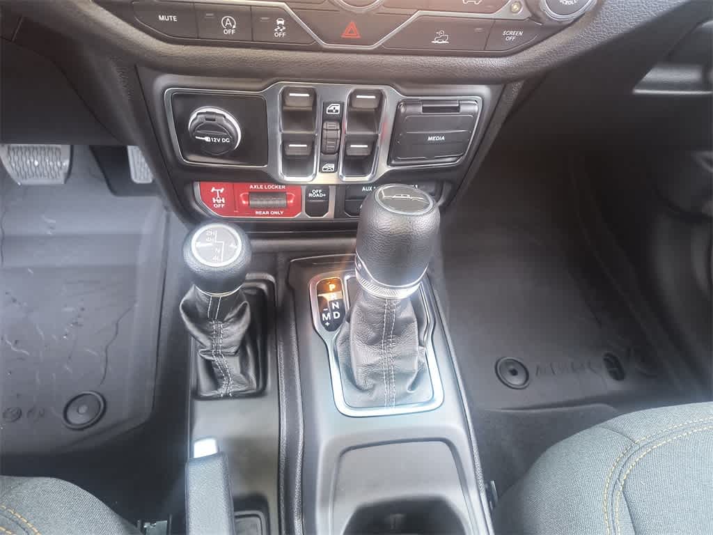 Thumbnail: 2026 Jeep Gladiator - 19