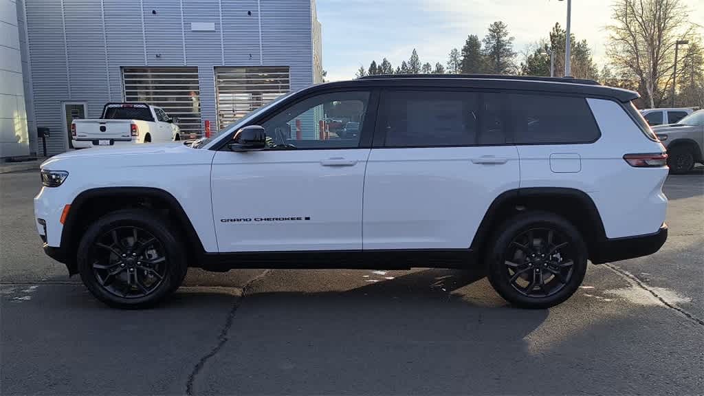 Thumbnail: 2025 Jeep Grand Cherokee L - 5