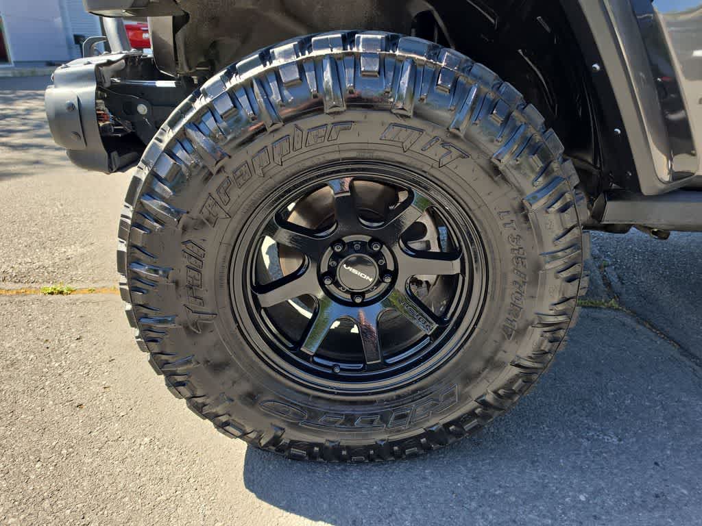 Thumbnail: 2023 Jeep Gladiator - 10