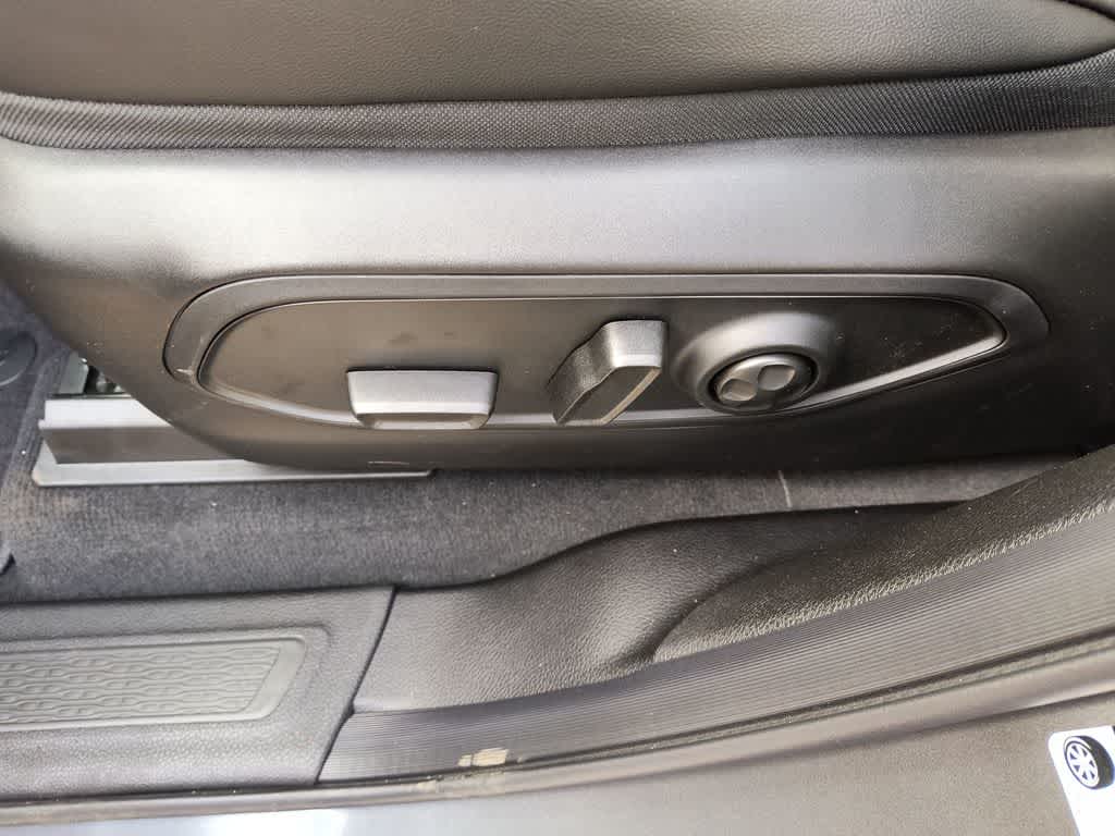 Thumbnail: 2025 Jeep Grand Cherokee L - 12