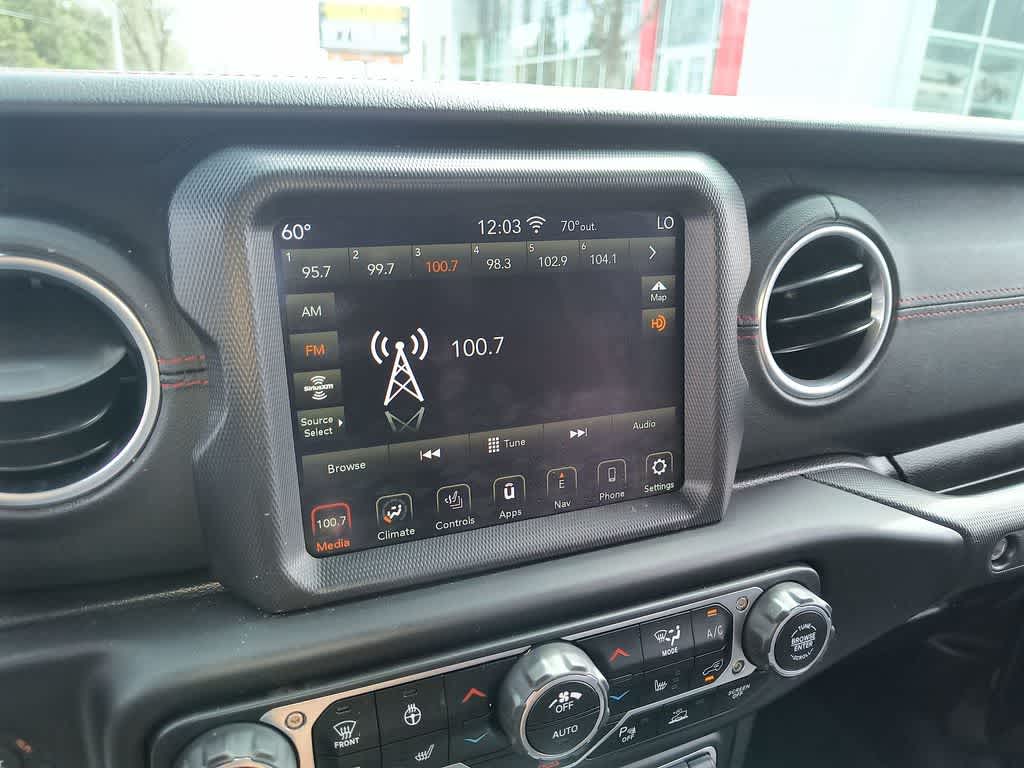 Thumbnail: 2020 Jeep Gladiator - 16