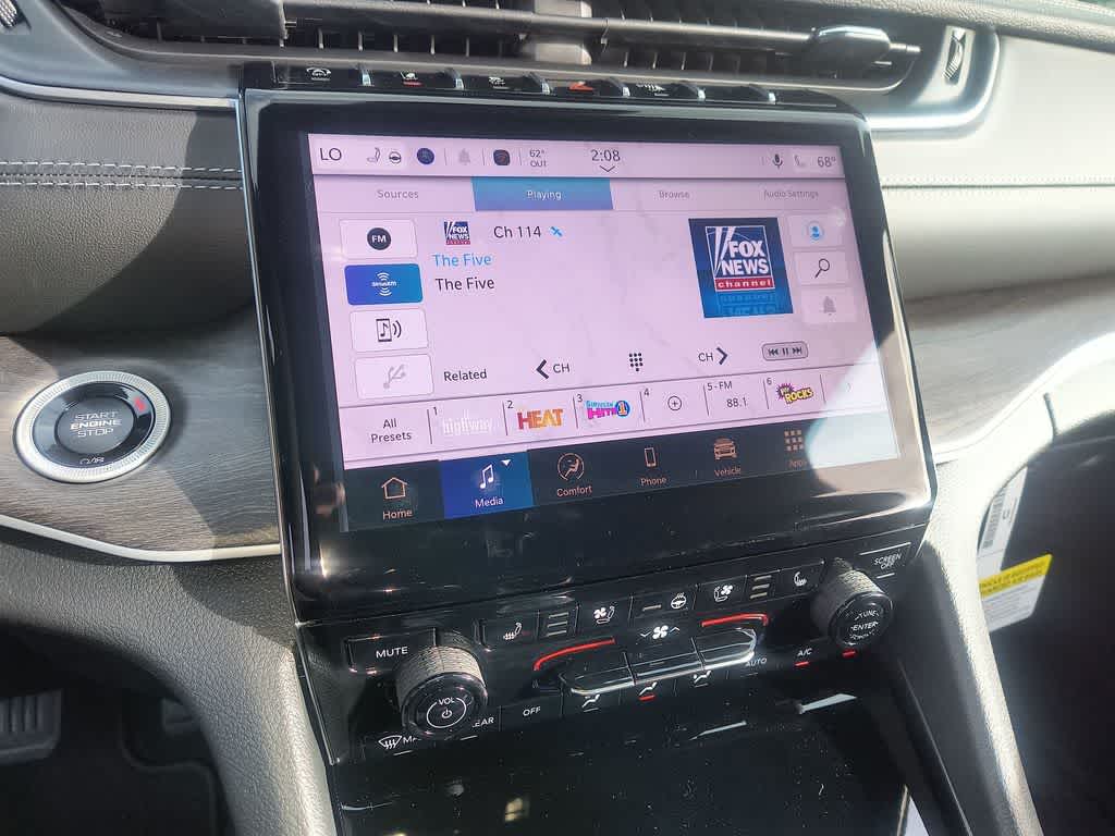 Thumbnail: 2025 Jeep Grand Cherokee - 16